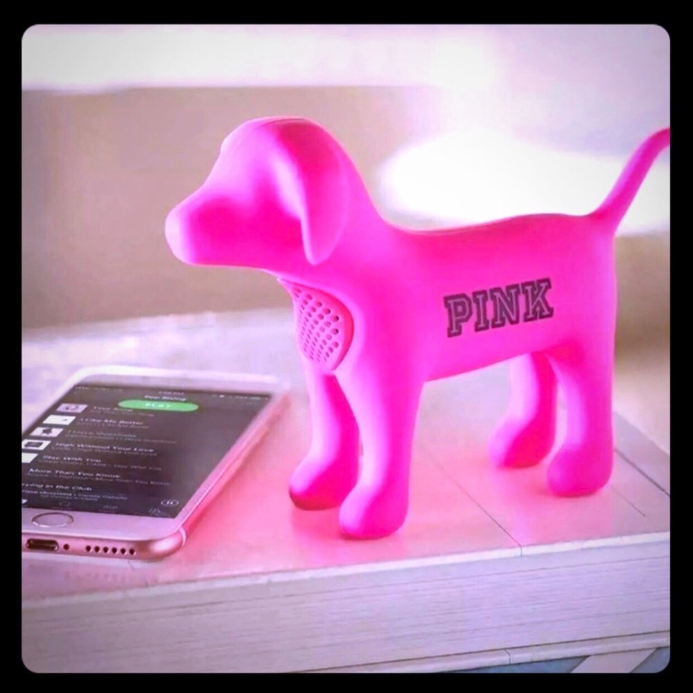 PINK Victoria Secret dog Bluetooth speaker NWOT .